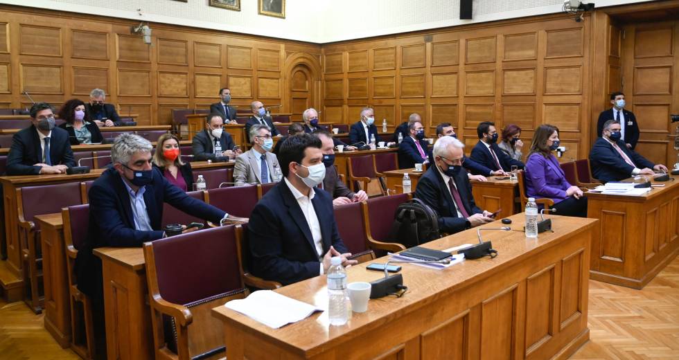 Εξεταστική-παρωδία με την υπογραφή της Νέας Δημοκρατίας