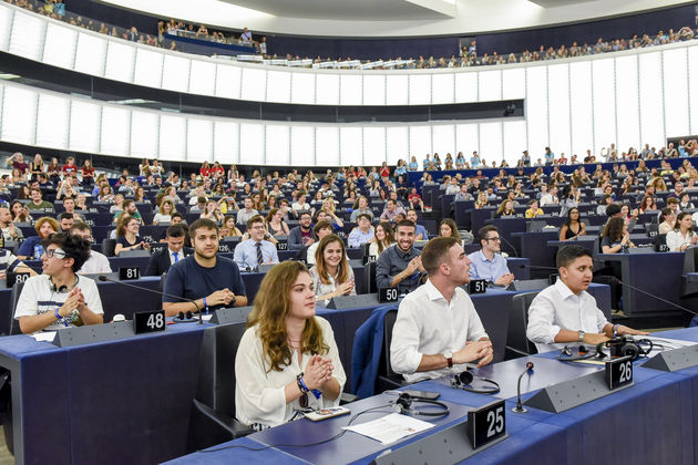 Ευρώπη, πότε θ’ αρχίσεις να ακούς τους νέους σου;