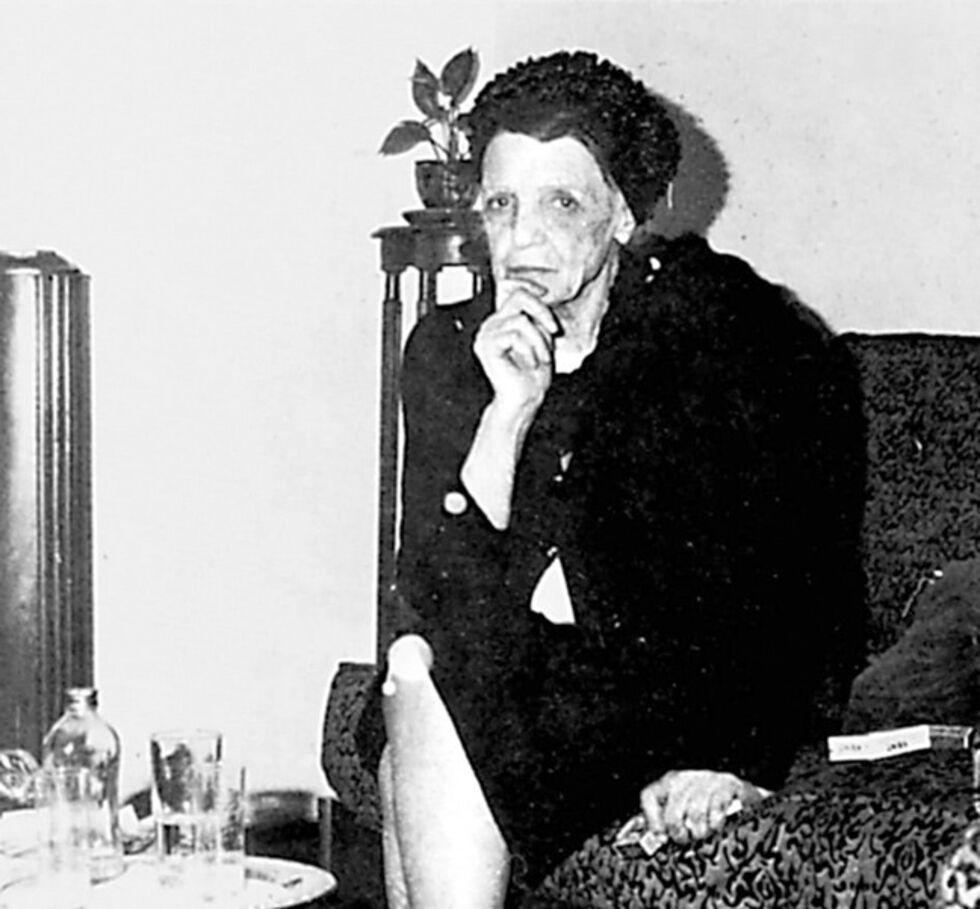 «Είμαστε αλάνια, διαλεχτά παιδιά μέσα στην πιάτσα και δεν την τρομάζουν οι φουρτούνες τη δική μας ράτσα»