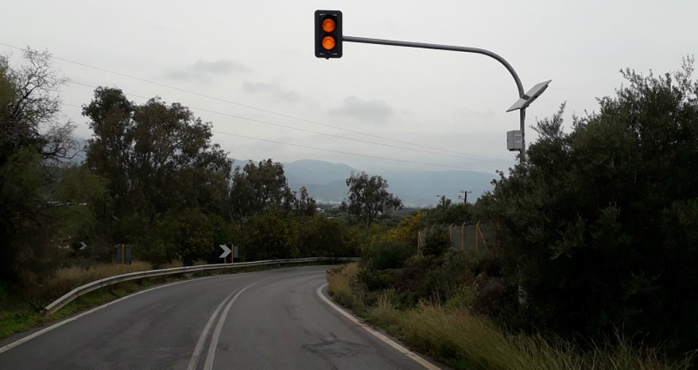 Κρήτη: Μπήκαν φανάρια σε επικίνδυνα σημεία της Παλαιάς Εθνικής