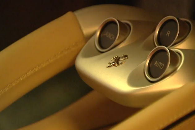 Κανείς δεν θέλει τις Ferrari του βασιλιά
