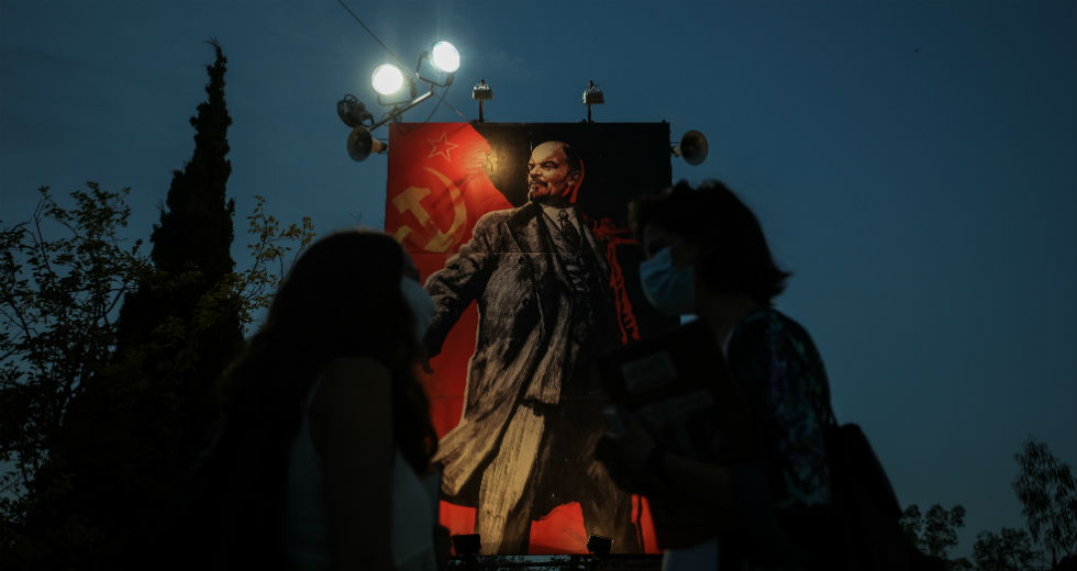 Η πρώτη μέρα του φεστιβάλ της ΚΝΕ- Οδηγητή