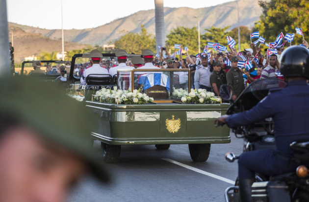 Hasta siempre Comandante Fidel
