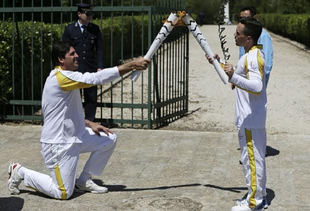 Ξεκίνησε το ταξίδι της ολυμπιακής φλόγας