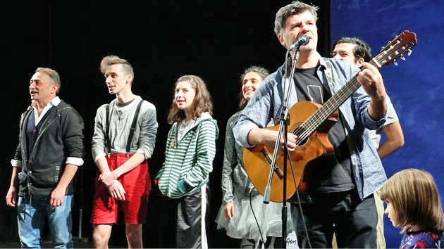 «Συντεχνία Γέλιου» για τα παιδιά όλου του κόσμου