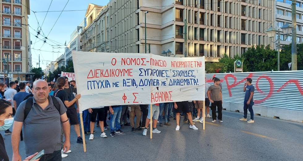 Πέρασε το εκτρωματικό νομοσχέδιο της Ν. Κεραμέως για τα ΑΕΙ