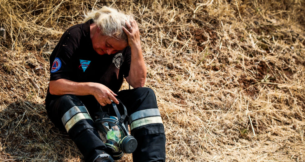 Εικόνες απόγνωσης σε δέκα φωτογραφικά κλικ