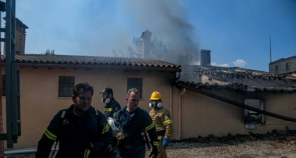 Μαίνονται τα πύρινα μέτωπα – Στάχτη 40.000 στρέμματα 