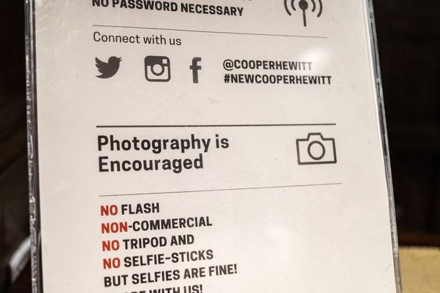 Stop οι selfies στα μουσεία