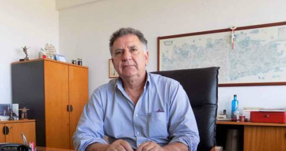 «Ο κατσίγαρος απειλεί τη ζωή μας»