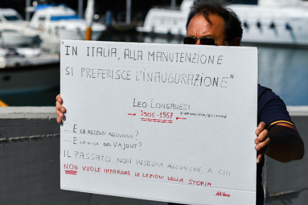 Το τελευταίο αντίο στα αγαπημένα τους πρόσωπα