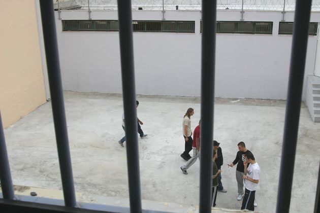 Ερευνες για τον ξυλοδαρμό στις φυλακές Αυλώνα