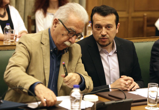 «Η δύσκολη επιλογή μάς δίνει εξιτήριο από την επιτροπεία»