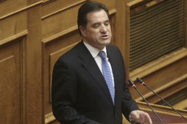 Στην Ολομέλεια η «μάχη» για τη Συνταγματική Αναθεώρηση