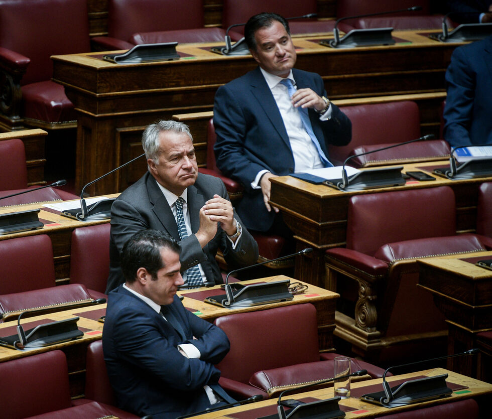 Το ΛΑΟΣ πνίγει τη Ν.Δ.