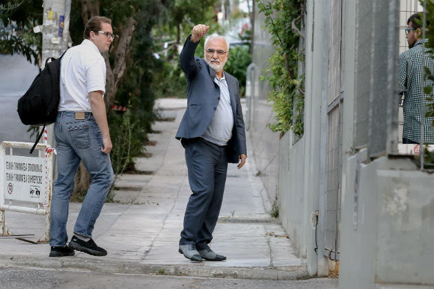Αντίστροφη μέτρηση για τις τηλεοπτικές άδειες