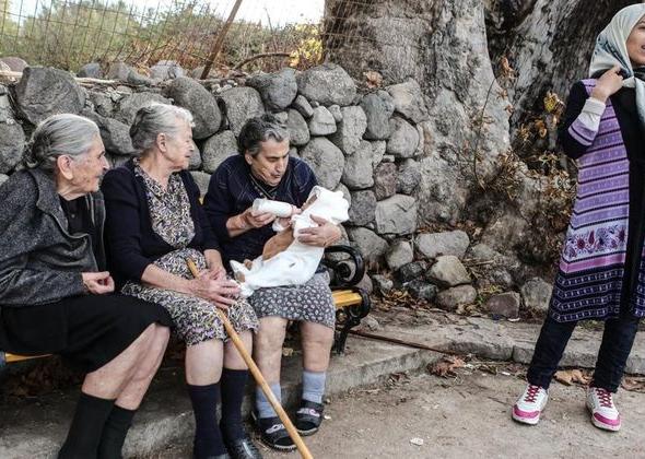 «Αντίο» σε ακόμη μια από τις «γιαγιάδες της αλληλεγγύης» στη Λέσβο