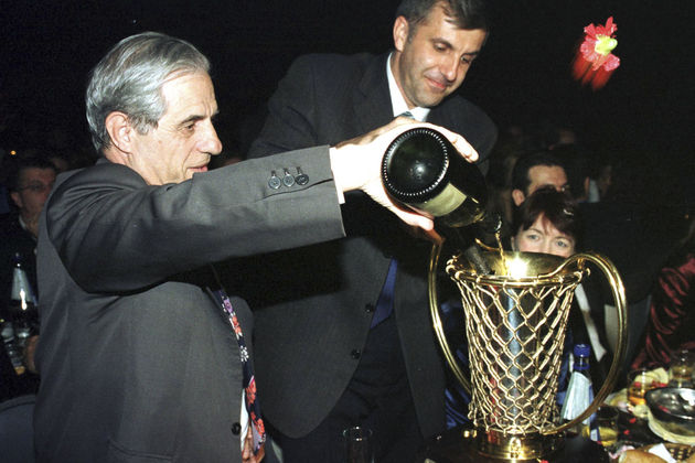 Ο Παύλος έφυγε, ο μύθος του μένει