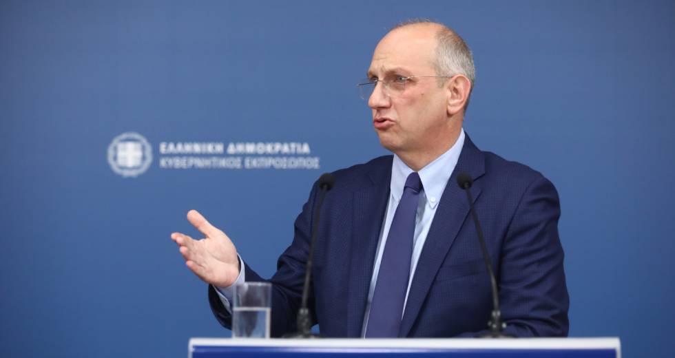 Αμείλικτα ερωτήματα μετά τις δηλώσεις Τζανερρίκου