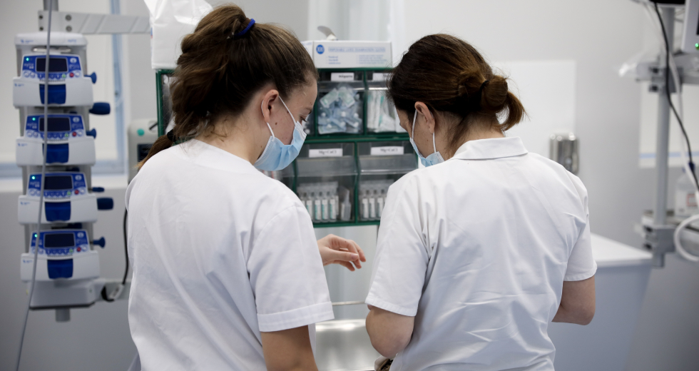 Έως και διπλάσιοι οι θάνατοι από τον αριθμό των εισαγωγών στις ΜΕΘ