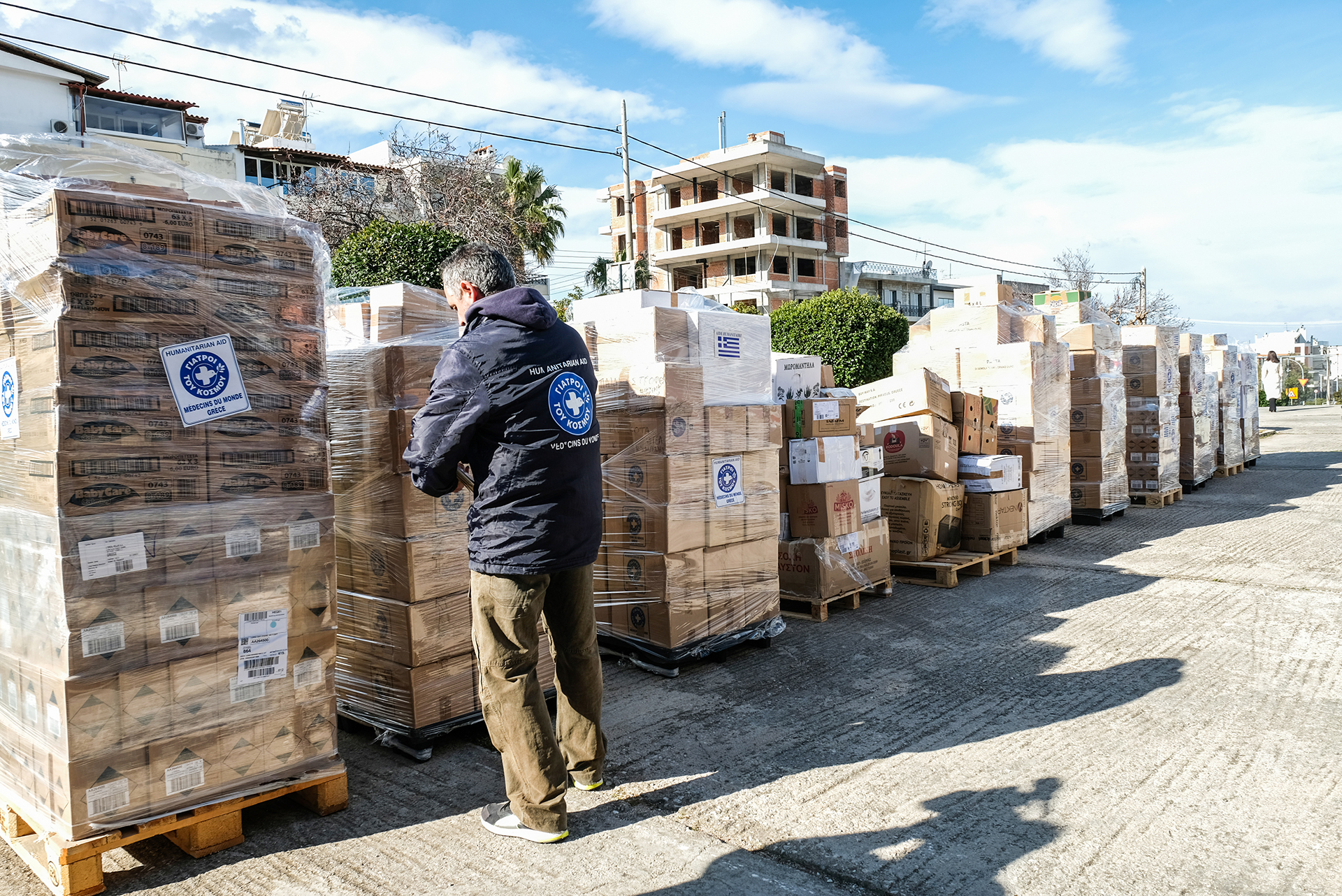 Οι Γιατροί του Κόσμου στέλνουν ανθρωπιστική βοήθεια στην Ουκρανία