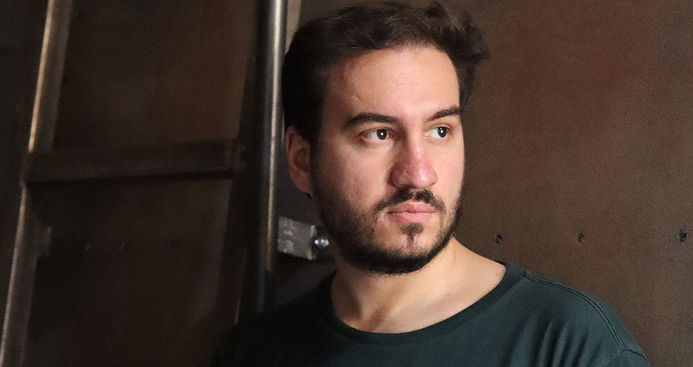 «Ζούμε μέσα στη ματαίωση και στον φόβο»