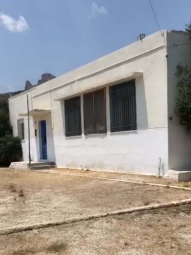 Εκαναν το χωριό παράνομο γηροκομείο