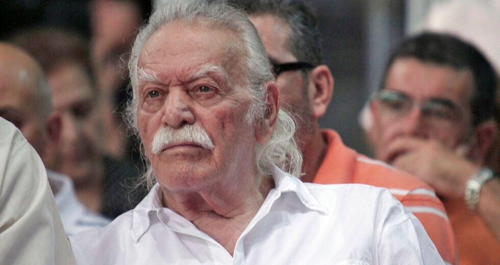 Υποκλίθηκαν όλοι στον αγνό πατριώτη