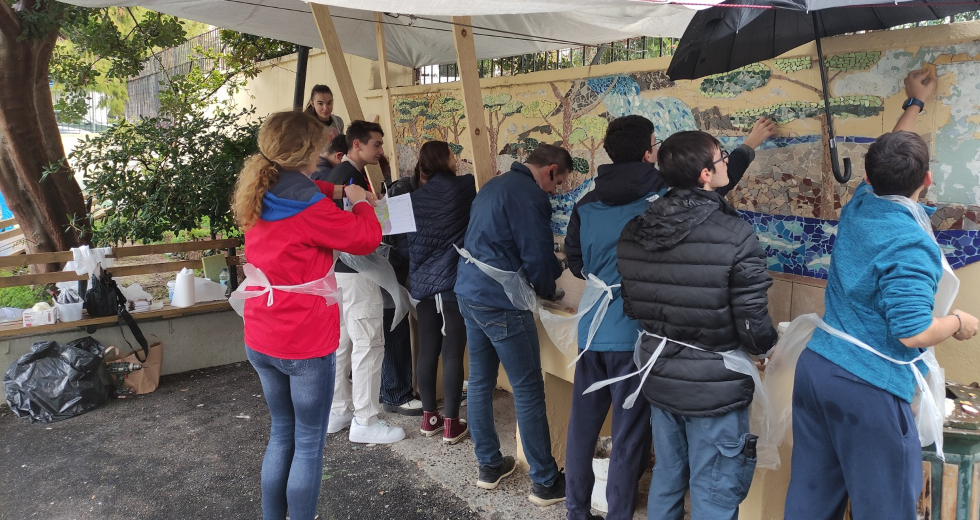 Το υγρό στοιχείο: Ψηφιδωτό μαθητών του Ηρακλείου με περιβαλλοντικό μήνυμα