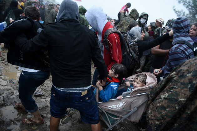 Αντιμέτωποι με τον φόβο, την πείνα και τώρα τη βροχή