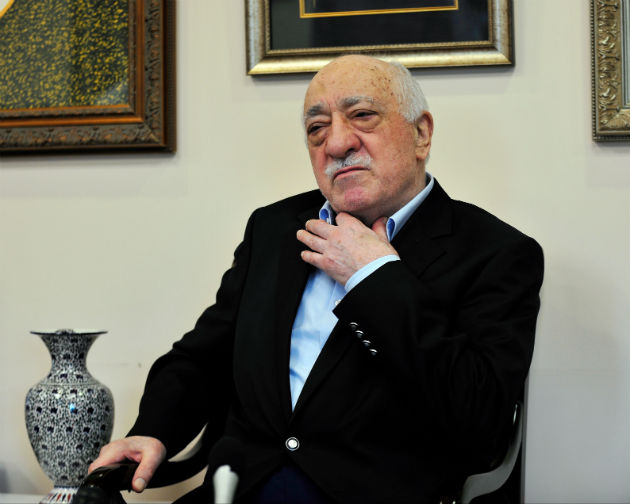 «Στα χέρια τους η Τουρκική Δημοκρατία μετατράπηκε σε ένα μαφιόζικο κατασκεύασμα»