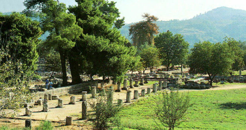 Αφιέρωμα στα 95χρονα του Μίκη Θεοδωράκη