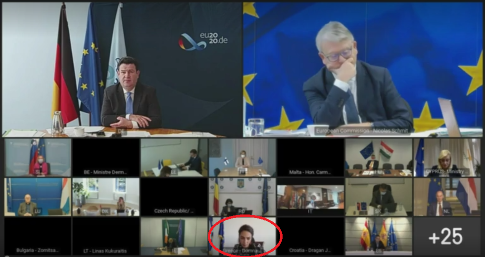 Τέσσερα ψέματα και μια μικρή νίκη