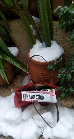 Είναι αυτή η «ρύθμιση για τα τηλεπαράθυρα» του Γεραπετρίτη προς τον Φουρθιώτη;