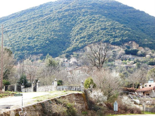 Ερωτας στα χρόνια του πολέμου