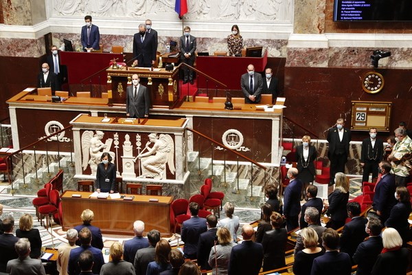 Γαλλία: Επίθεση με μαχαίρι σε εκκλησία στο κέντρο της Νίκαιας