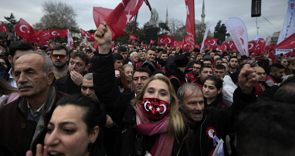 Υποδοχή ήρωα στον «κατάδικο» Ιμάμογλου