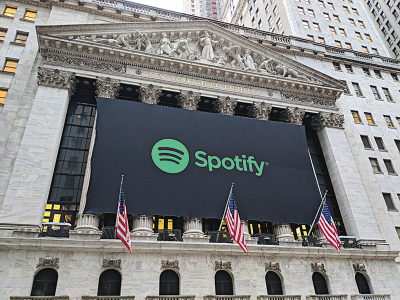 Spotify: Eννιά πληρωμένα τραγούδια