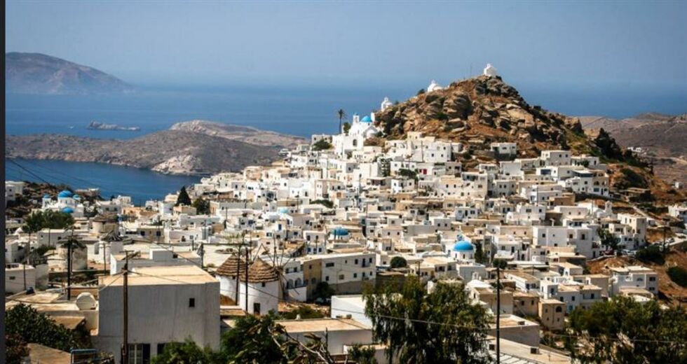 Το πικρό νερό των κερδοσκόπων στρατηγικών επενδυτών στην Ιο
