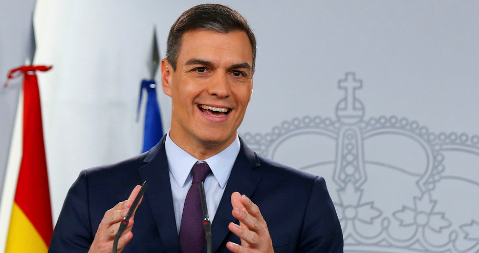 Στις κάλπες οι Ισπανοί για να εκλέξουν κυβέρνηση