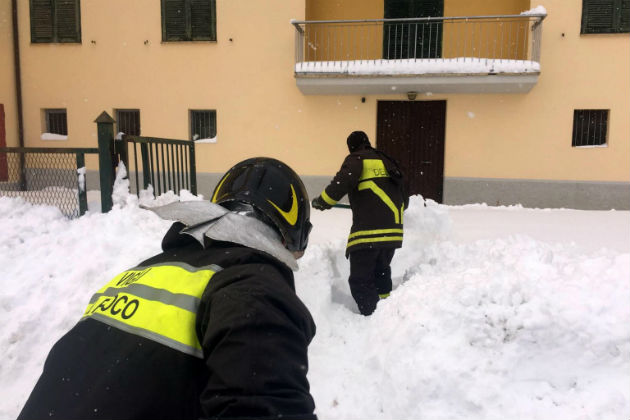 Τέσσερις σεισμοί ταρακούνησαν πάλι την Ιταλία