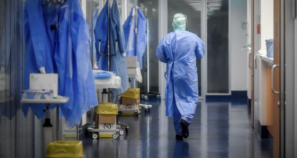 Γενικό «λουκέτο» στην Ιταλία – Πολλοί πεθαίνουν αβοήθητοι