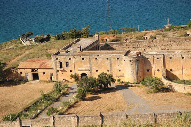 Αναβιώνουν τα… πέτρινα χρόνια του Φρουρίου Ιτζεδίν