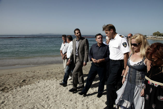 Ενημερώνεται αύριο η Βουλή για την πετρελαιοκηλίδα