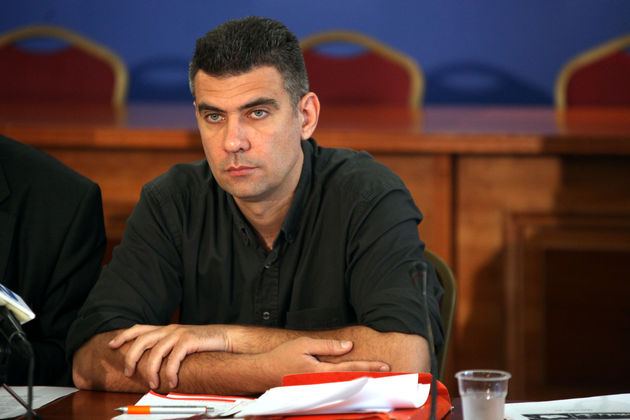 Τα κουπόνια των επιτήδειων και των απελπισμένων