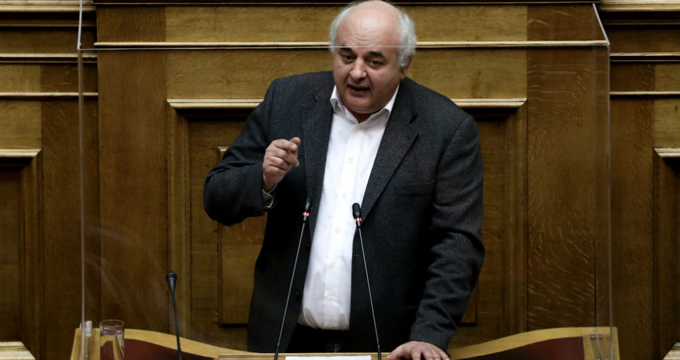 Ολομέτωπη επίθεση στην κυβέρνηση με φόντο τον κρατικό προϋπολογισμό