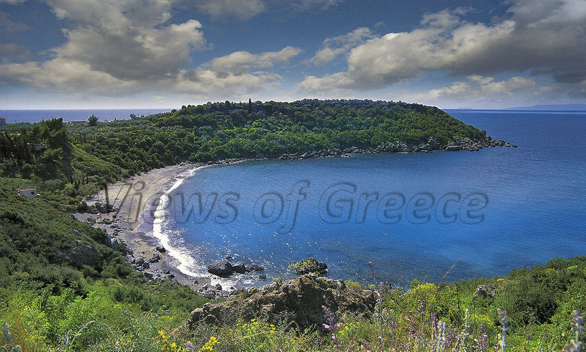 Στη μεσαιωνική, παράκτια Καρδαμύλη