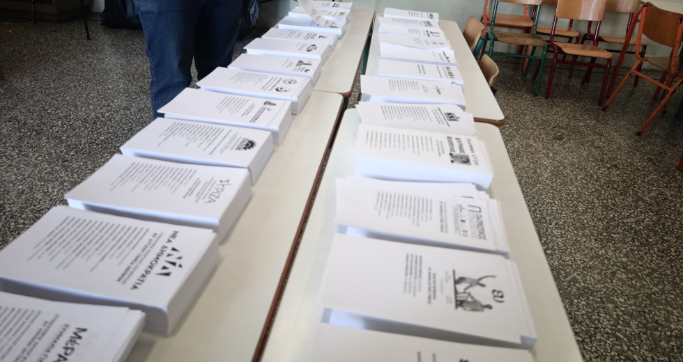 Ξεχωριστοί «πρωταγωνιστές» στα εκλογικά τμήματα