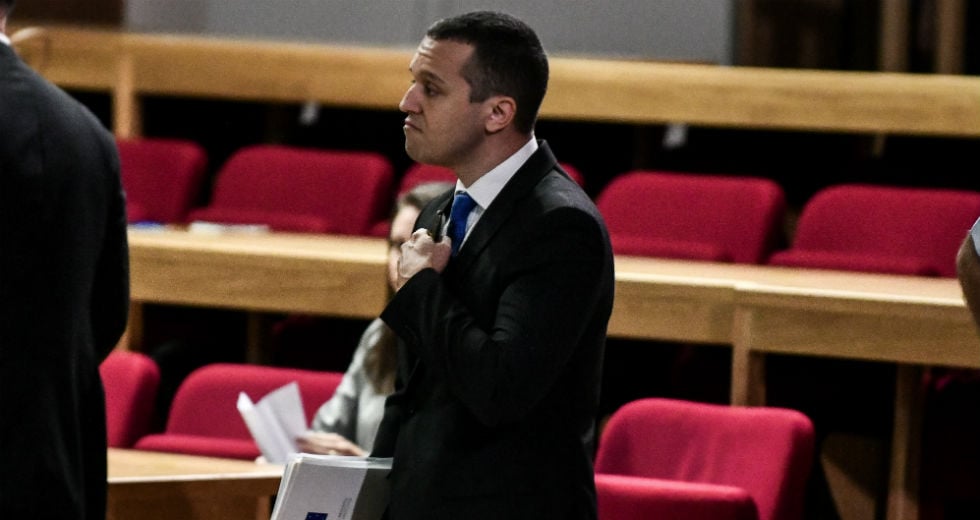 «Αυθόρμητη συγκέντρωση» για τον Κασιδιάρη το πογκρόμ του ’11