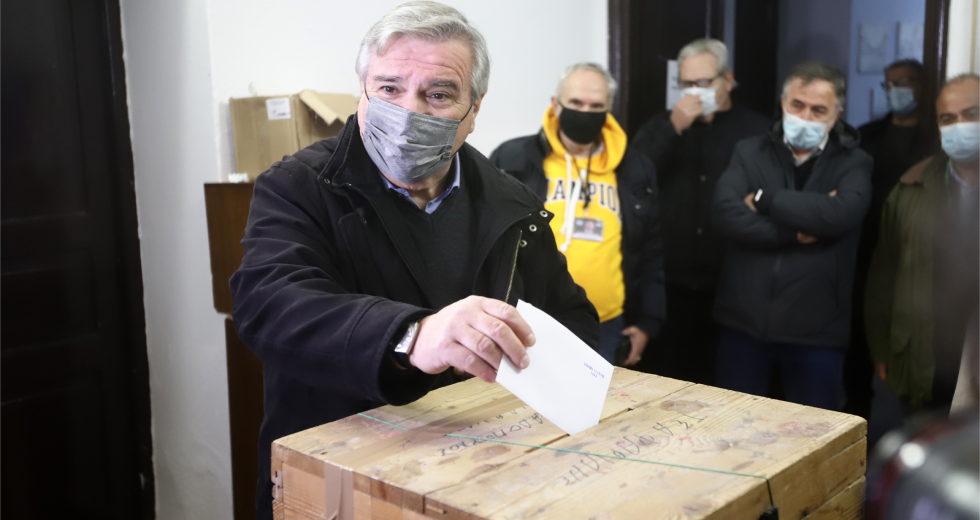 Ψηφίζουν για πρόεδρο στο Κίνημα Αλλαγής